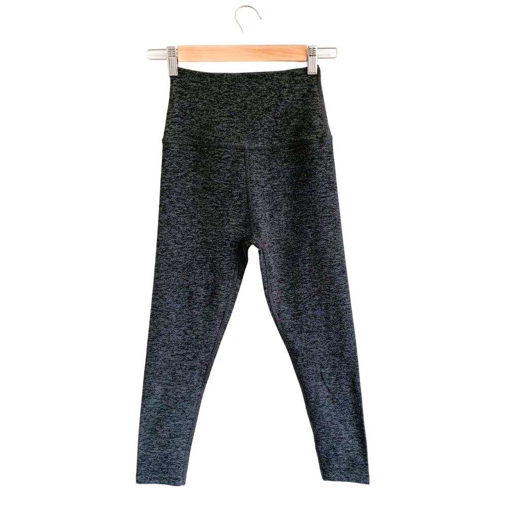 Beyond Yoga NEW Spacedye Walk and Talk High Waisted Capri Legging Grey Small